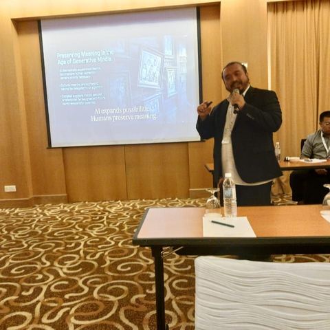 Norzaful speaking to the session audience